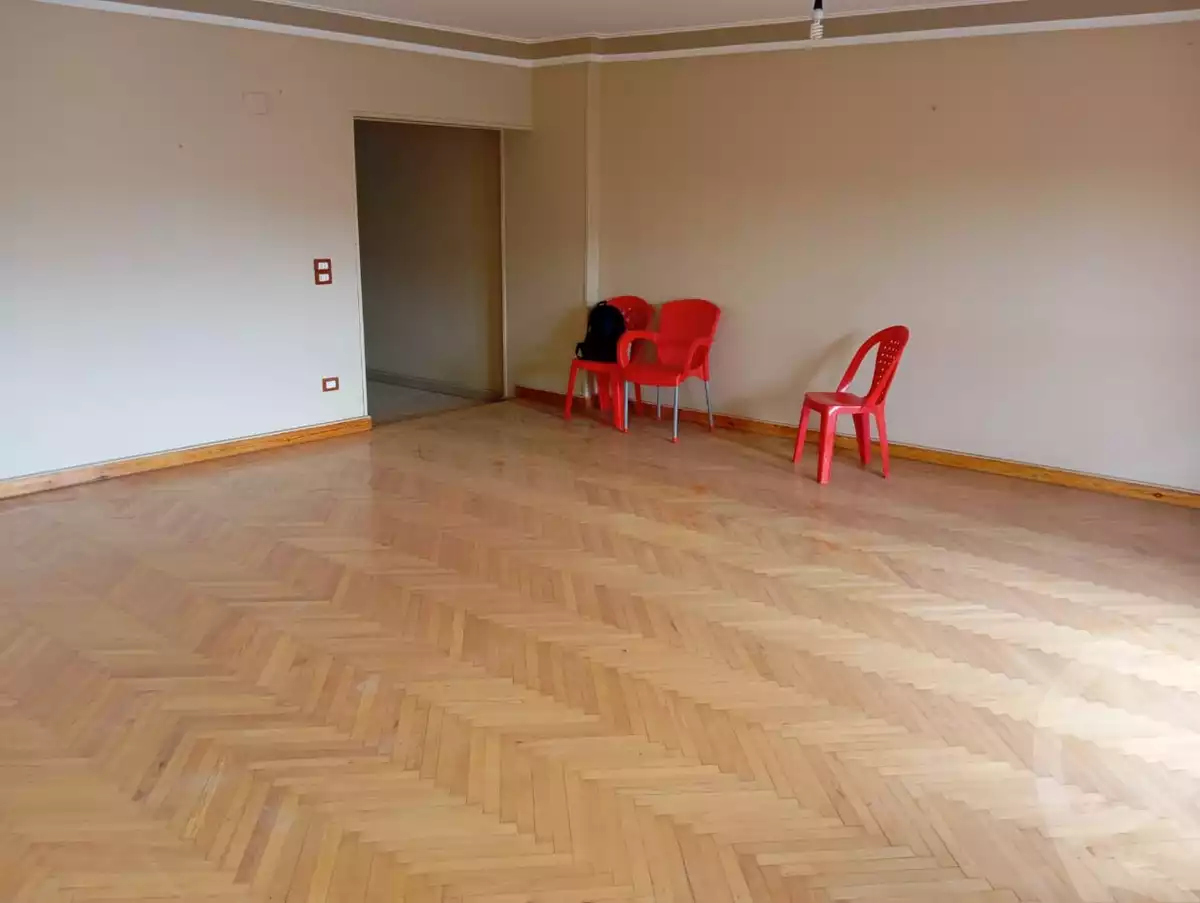 https://aqarmap.com.eg/ar/listing/6008481-for-rent-gharbia-tanta-tanta-city-el-kornish-rd