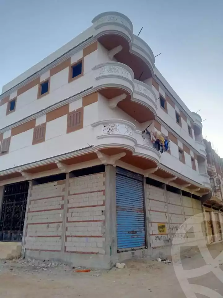 https://aqarmap.com.eg/en/listing/6009147-for-sale-alexandria-bw-qyr-al-aslah-st