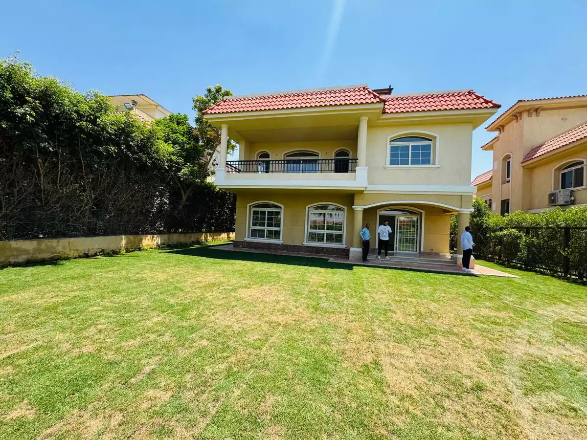 https://aqarmap.com.eg/en/listing/6009199-for-sale-cairo-new-cairo-madinaty-lmntq-lkhms-fylt-group-18
