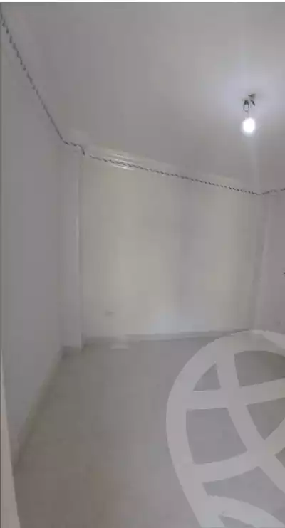 https://aqarmap.com.eg/ar/listing/6009887-for-sale-alexandria-l-jmy-lbytsh-al-andalous-wa-al-hgaz-st