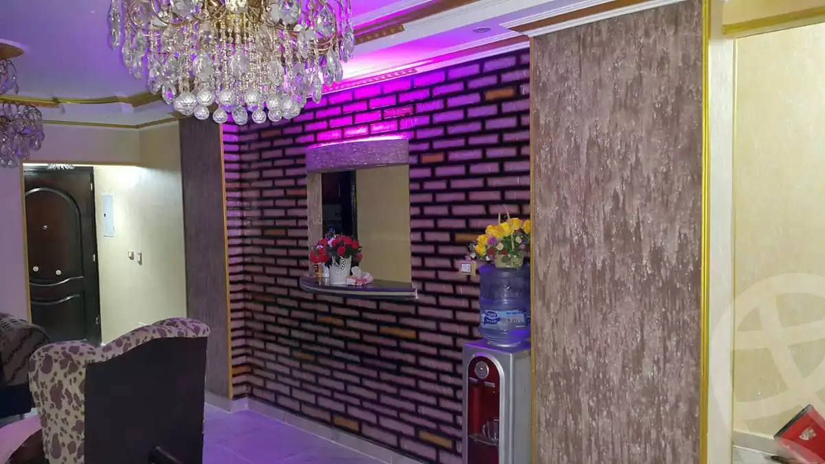 https://aqarmap.com.eg/en/listing/6010478-for-sale-cairo-helwan-helwan-el-sharkeya-gaafar-st