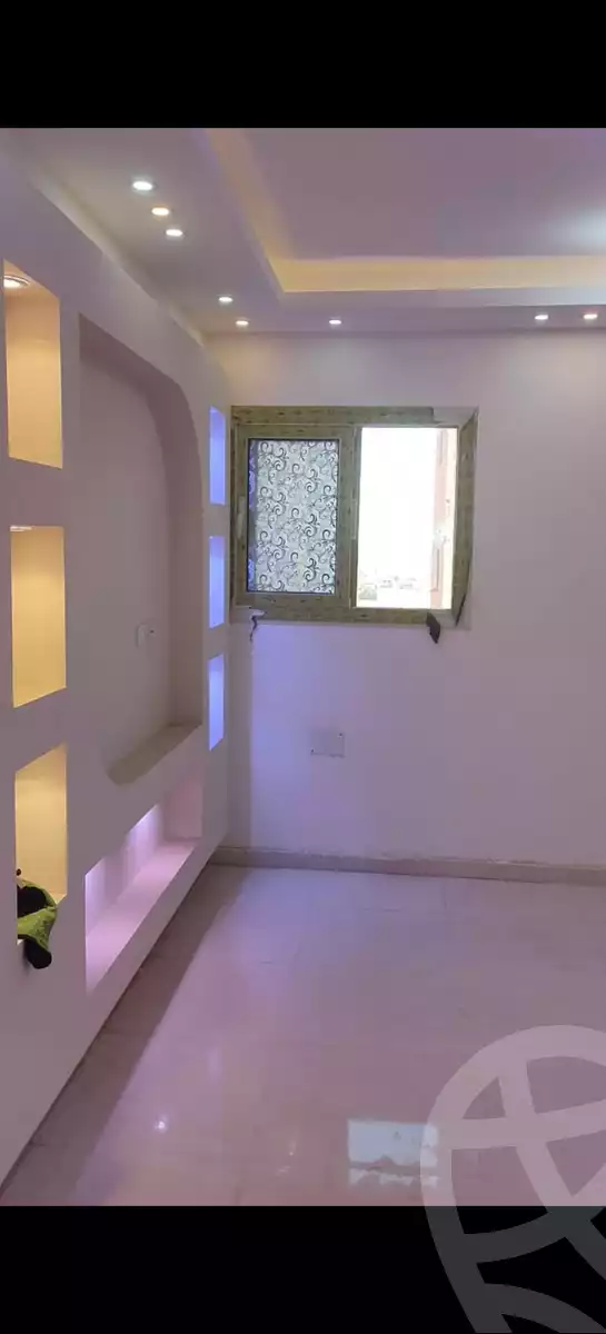 https://aqarmap.com.eg/ar/listing/6010557-for-sale-cairo-helwan-hadayek-helwan-nile-corniche-st