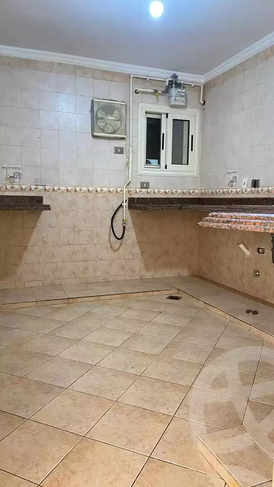 https://aqarmap.com.eg/en/listing/6010610-for-rent-cairo-mokattam-el-hadabah-el-wosta