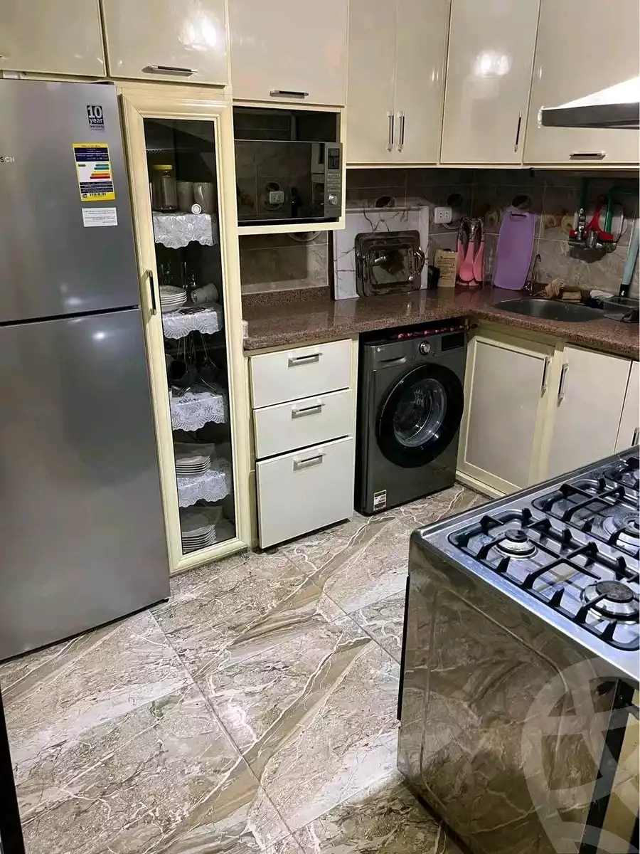 https://aqarmap.com.eg/ar/listing/6011048-for-sale-alexandria-l-jmy-lbytsh-bianchiii