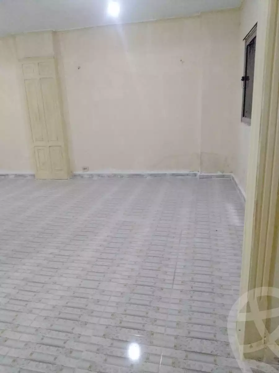 https://aqarmap.com.eg/ar/listing/6011120-for-sale-alexandria-bakoos-emtedad-othman-moharem