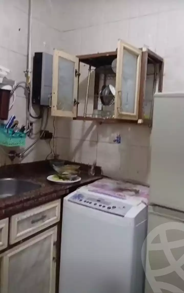 https://aqarmap.com.eg/en/listing/6011265-for-sale-alexandria-l-jmy-el-hanouvel-el-kholafaa-el-rashdeen-st