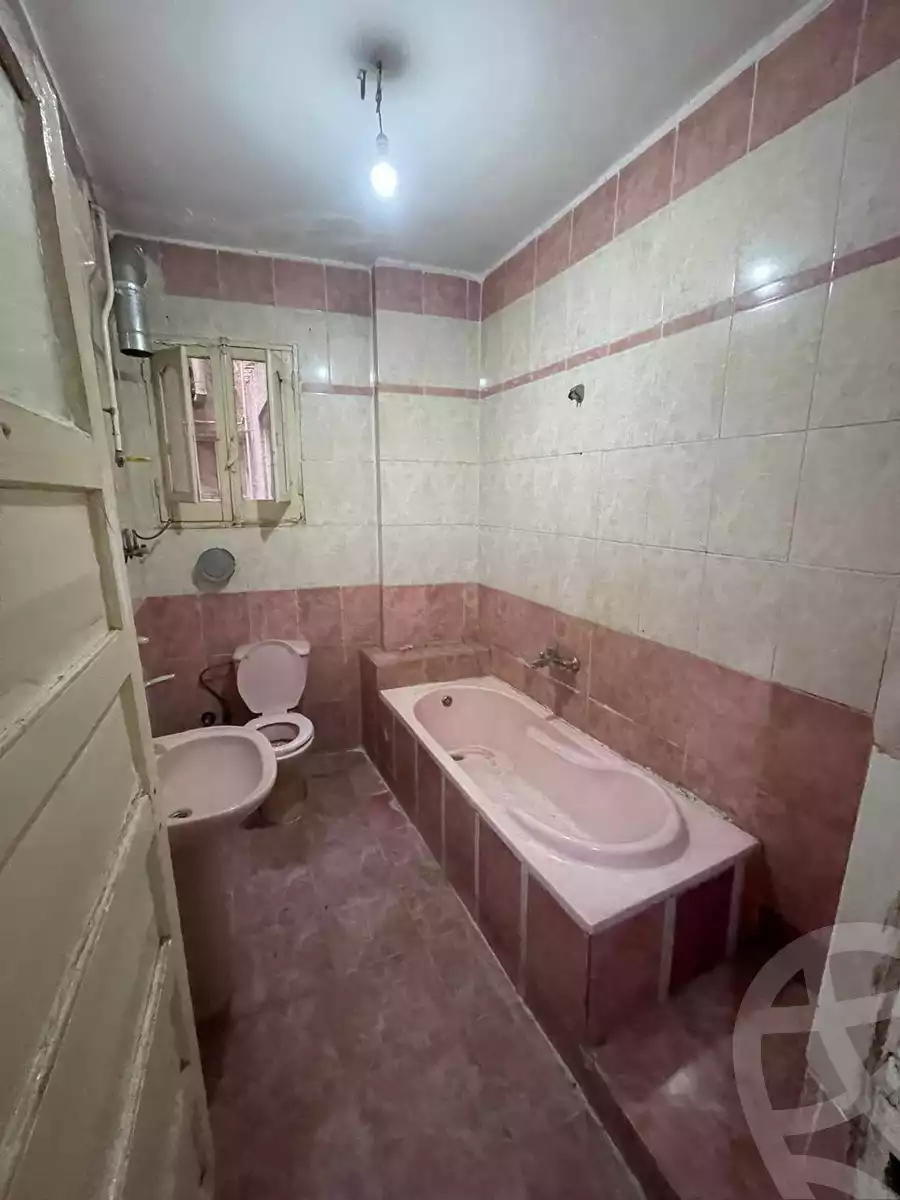 https://aqarmap.com.eg/en/listing/6011997-for-sale-cairo-ain-shams-ain-shams-el-sharkia-el-eshrein-stt
