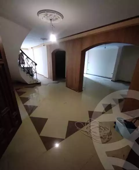 https://aqarmap.com.eg/ar/listing/6012291-for-sale-alexandria-l-jmy-lbytsh-mohamed-el-fardi-st