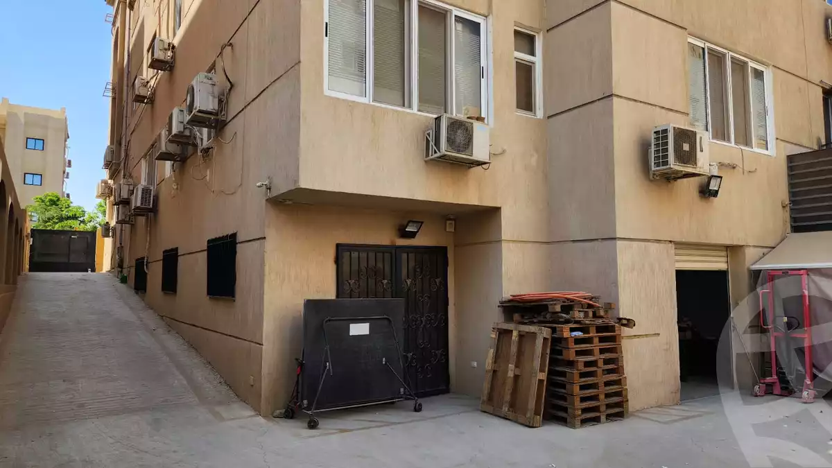 https://aqarmap.com.eg/en/listing/6013026-for-sale-cairo-6th-of-october-featured-neighborhood-sixth-touristic-village-al-wageh-street