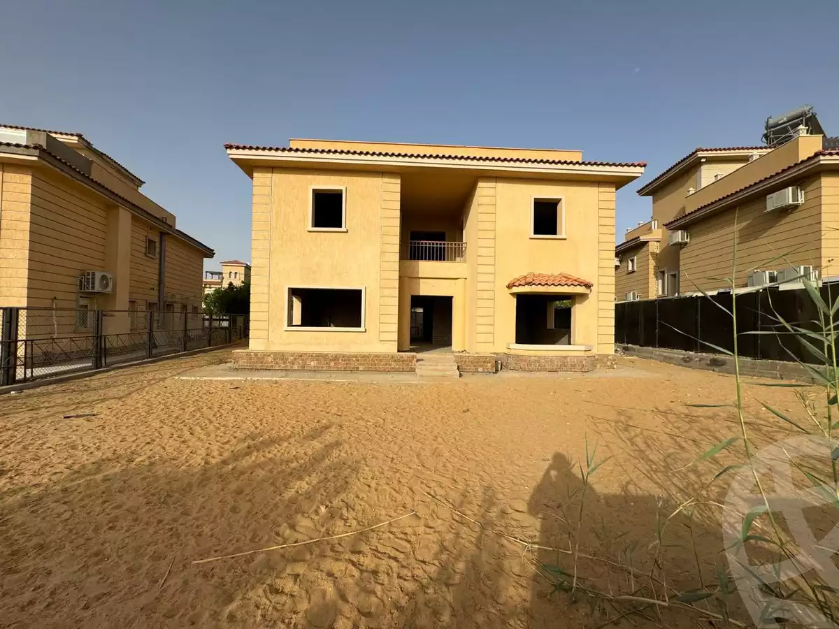 https://aqarmap.com.eg/en/listing/6013093-for-sale-cairo-new-cairo-madinaty-lmntq-lthnyh-fylt-group-11