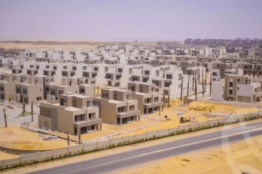 https://aqarmap.com.eg/en/listing/6013332-for-sale-cairo-6th-of-october-hadaeq-october-kmbwnd-fy-hdyq-ktwbr-badya-compound-palm-hills