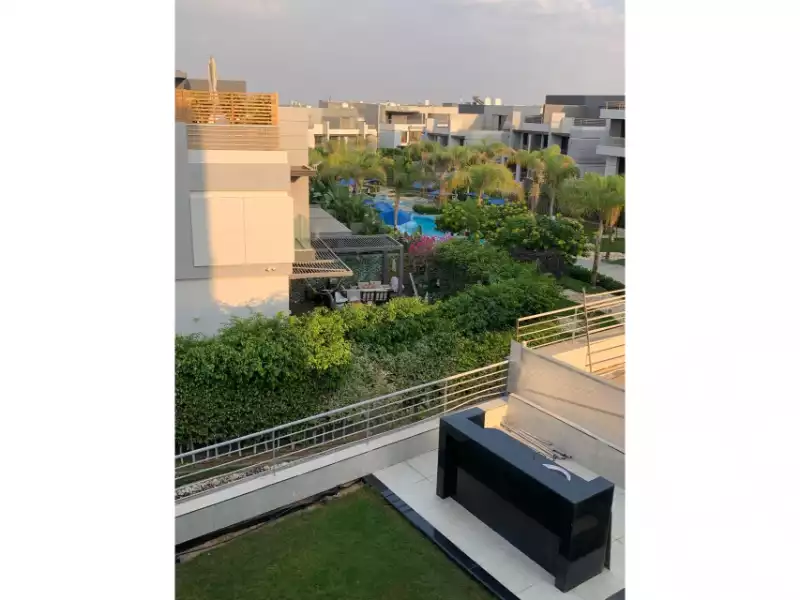 https://aqarmap.com.eg/en/listing/6013655-for-sale-cairo-el-sheikh-zayed-city-compounds-el-patio-zahraa