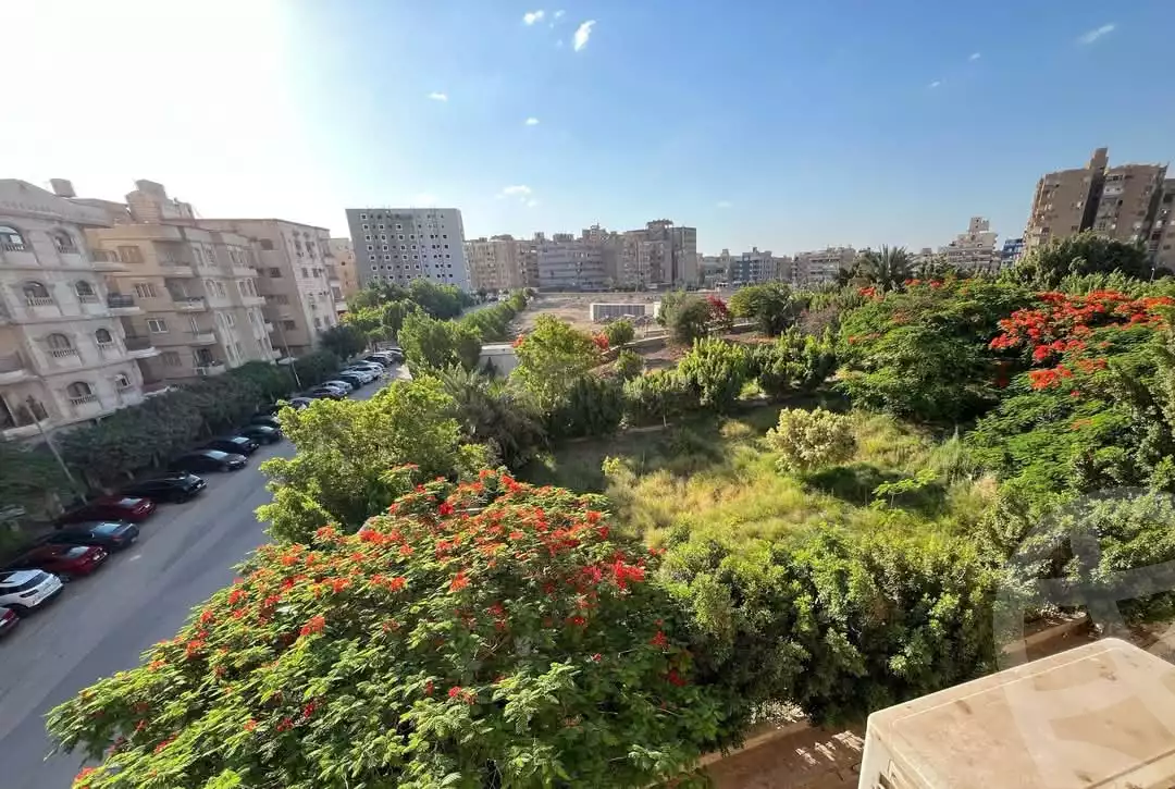 https://aqarmap.com.eg/en/listing/6015316-for-sale-cairo-mokattam-lhdb-l-ly-huda-shaarawy-st