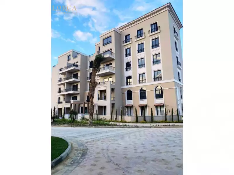 https://aqarmap.com.eg/en/listing/6015512-for-sale-cairo-el-sheikh-zayed-city-compounds-kmbwnd-fyldj-wyst-dr-llttwyr