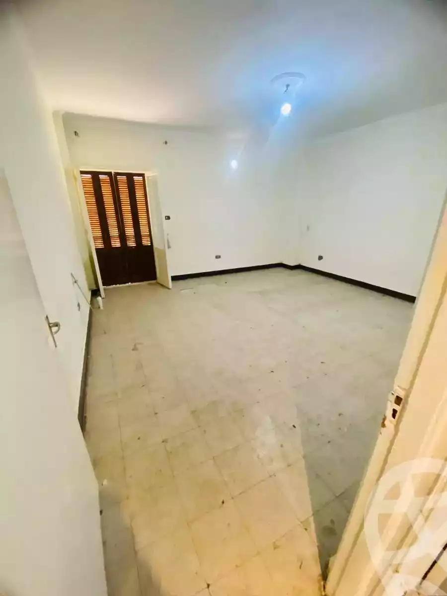 https://aqarmap.com.eg/ar/listing/5783647-for-rent-cairo-el-haram-madkor