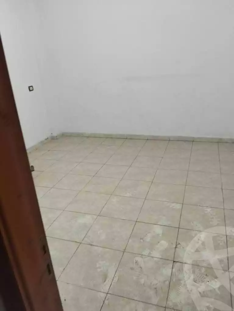 https://aqarmap.com.eg/en/listing/6016263-for-rent-cairo-mokattam-lhdb-l-ly