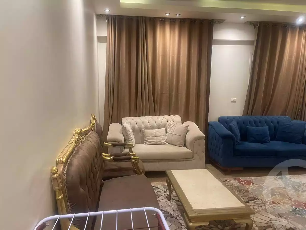 https://aqarmap.com.eg/ar/listing/6017073-for-rent-cairo-new-cairo-90th-street-northern-90th-street