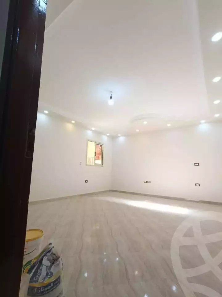 https://aqarmap.com.eg/en/listing/6017838-for-sale-cairo-helwan-helwan-el-sharkeya-ryad-pasha-st