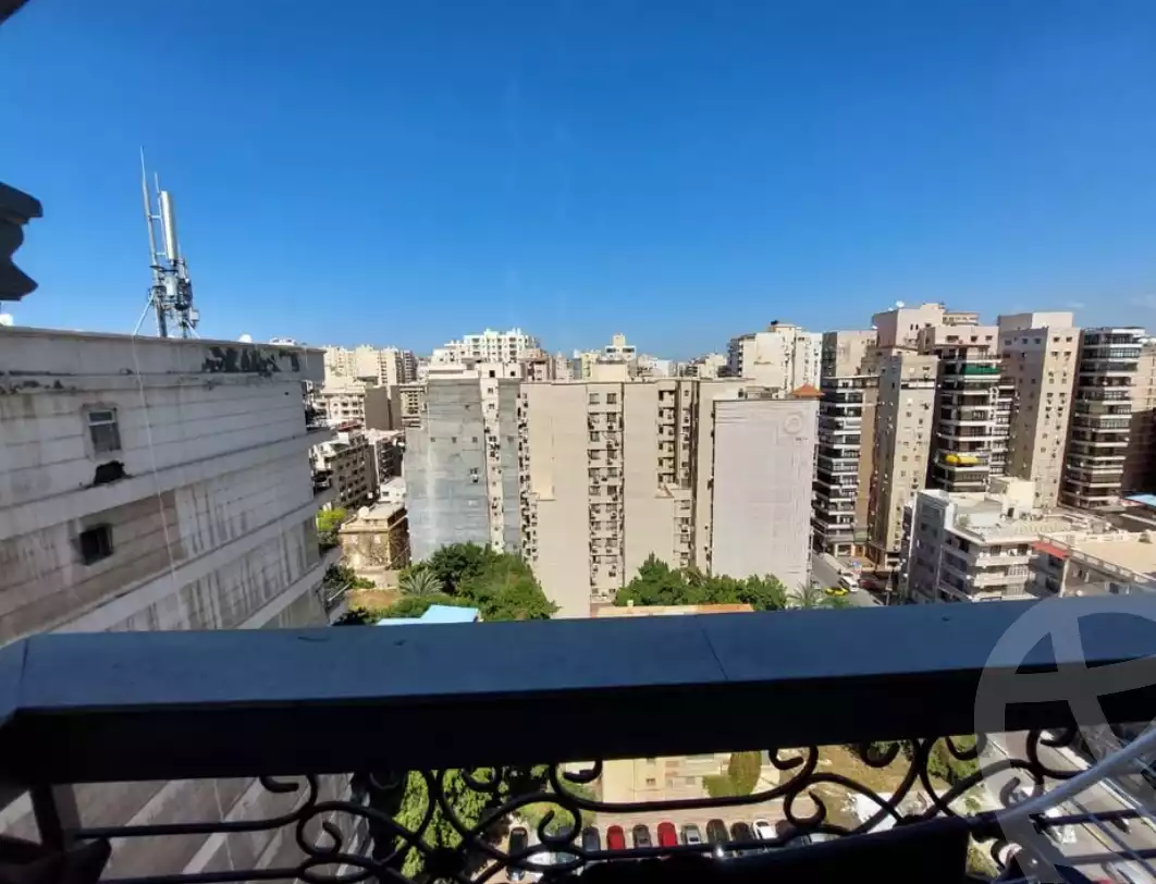 https://aqarmap.com.eg/en/listing/6017892-for-sale-alexandria-ganaklis-shr-bw-qyr-tryq-lhry
