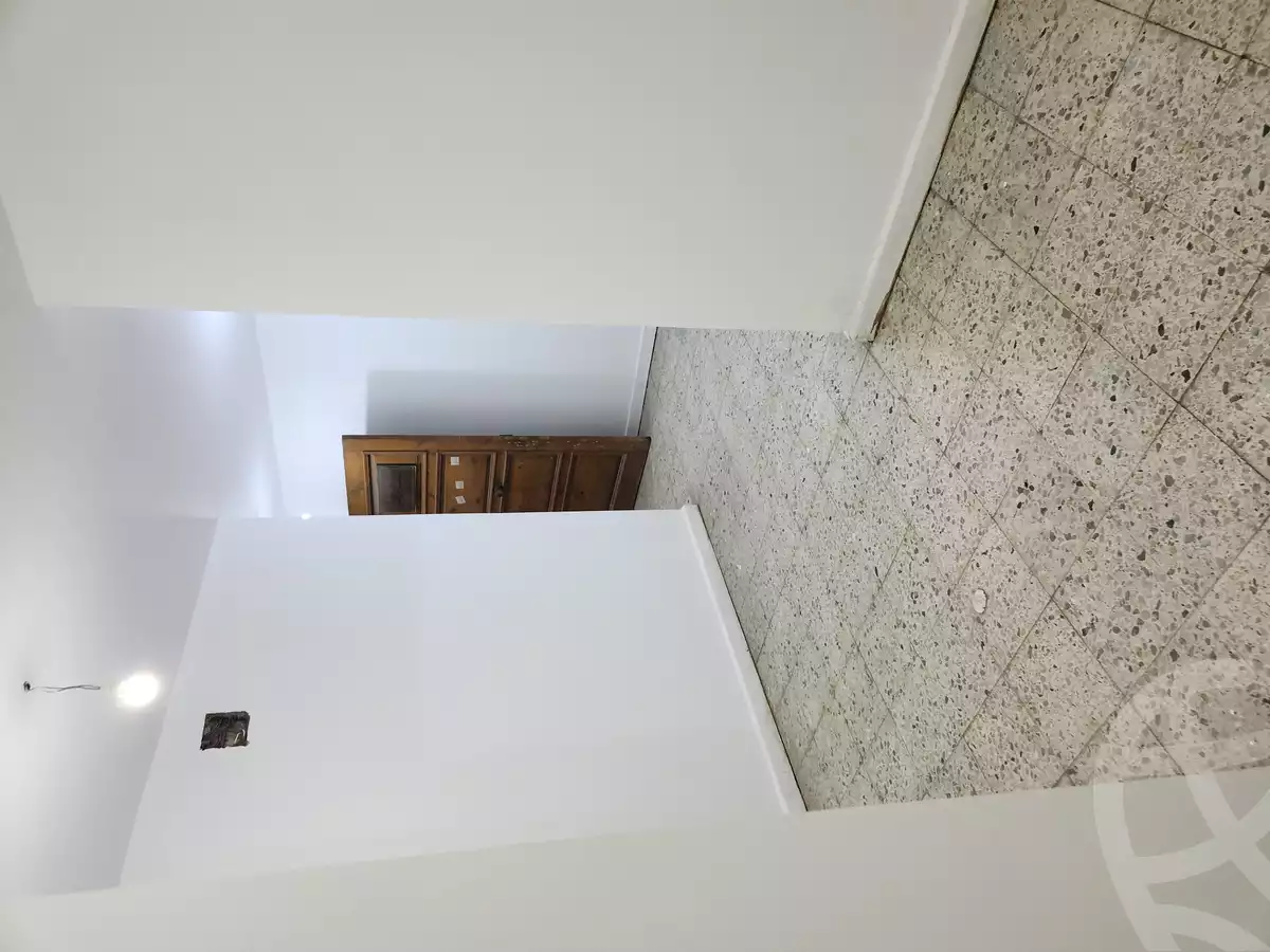 https://aqarmap.com.eg/en/listing/6018000-for-sale-cairo-downtown-el-azbakya-el-gomhoreya-st