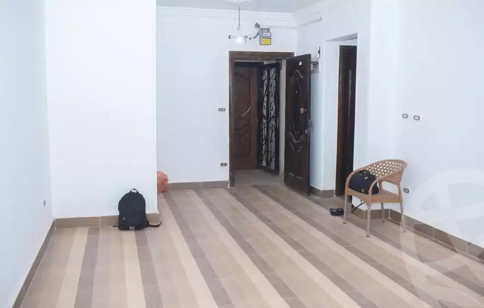https://aqarmap.com.eg/ar/listing/6018397-for-rent-alexandria-ganaklis