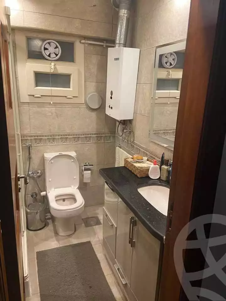 https://aqarmap.com.eg/en/listing/6018592-for-sale-gharbia-tanta-tanta-city-el-nahas-st