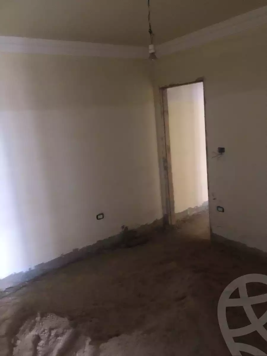 https://aqarmap.com.eg/ar/listing/6018642-for-sale-alexandria-ganaklis-shr-mrtdy-bsh