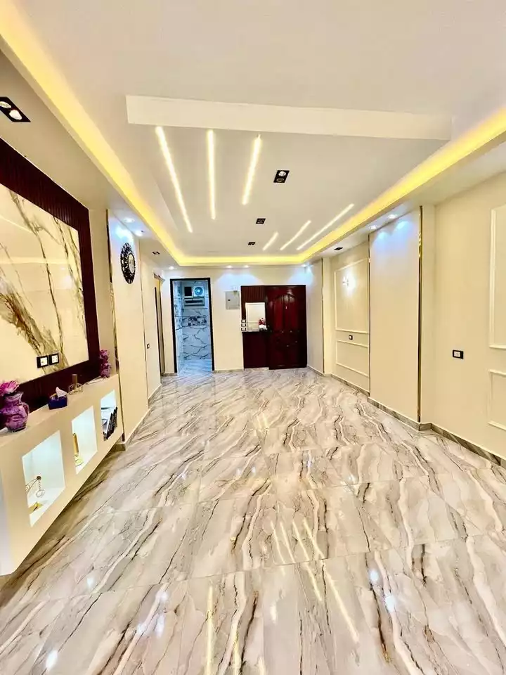 https://aqarmap.com.eg/en/listing/6019717-for-sale-cairo-ain-shams-ahmed-esmat-st