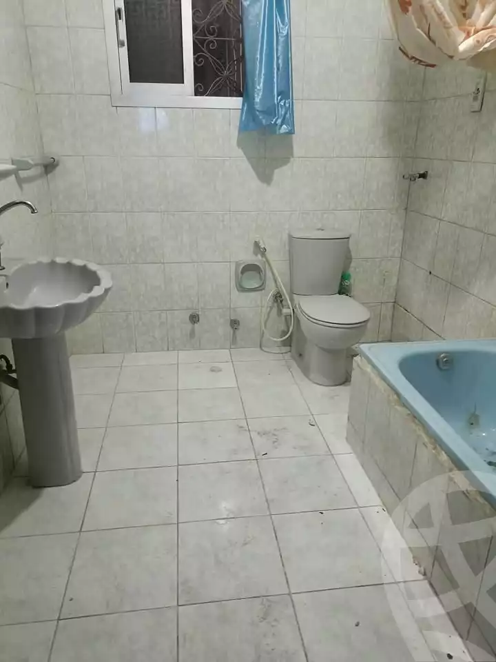https://aqarmap.com.eg/en/listing/6019814-for-sale-cairo-mokattam-lhdb-l-ly-shareaa-9