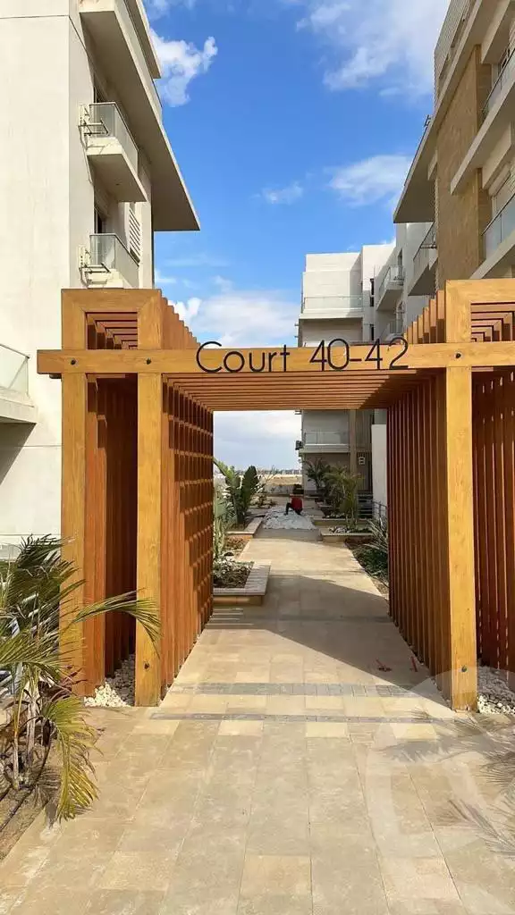 https://aqarmap.com.eg/ar/listing/6021490-for-sale-cairo-6th-of-october-compounds-mountain-view-icity-october-mv-park-mountain-view-icity-october