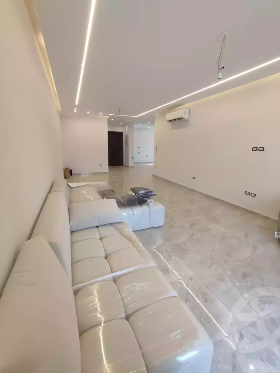https://aqarmap.com.eg/en/listing/6022225-for-sale-cairo-new-cairo-compounds-cairo-new-cairo-compounds-regents-park