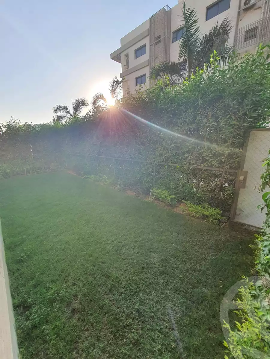 https://aqarmap.com.eg/en/listing/6022278-for-sale-cairo-new-cairo-compounds-fifth-square
