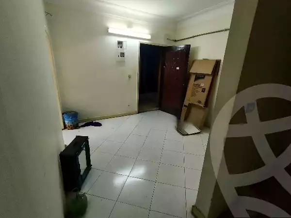 https://aqarmap.com.eg/en/listing/6022742-for-sale-cairo-helwan-helwan-el-sharkeya-mostafa-safwat-st