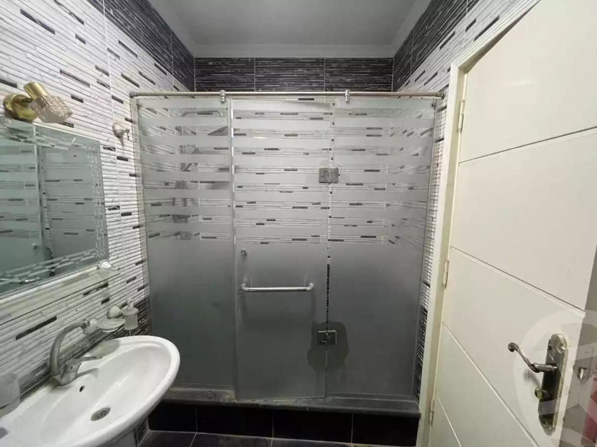 https://aqarmap.com.eg/en/listing/6022924-for-sale-cairo-mokattam-lhdb-l-ly-huda-shaarawy-st