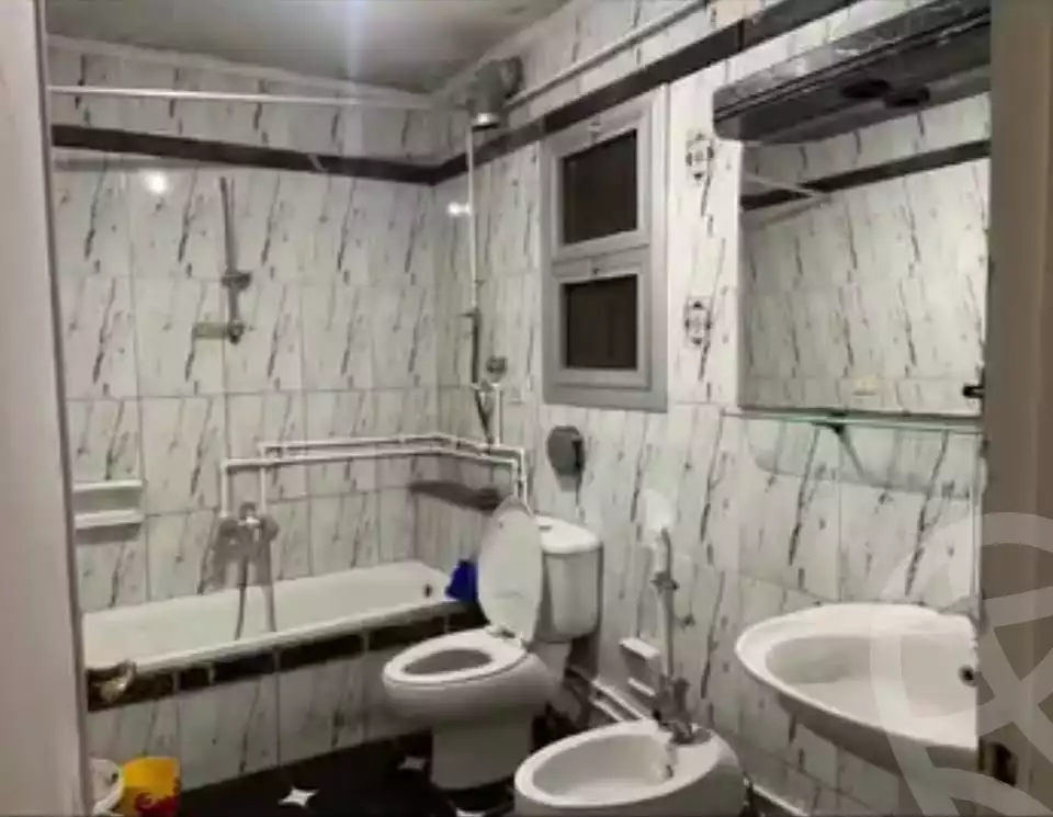 https://aqarmap.com.eg/en/listing/6022955-for-sale-alexandria-zezenia