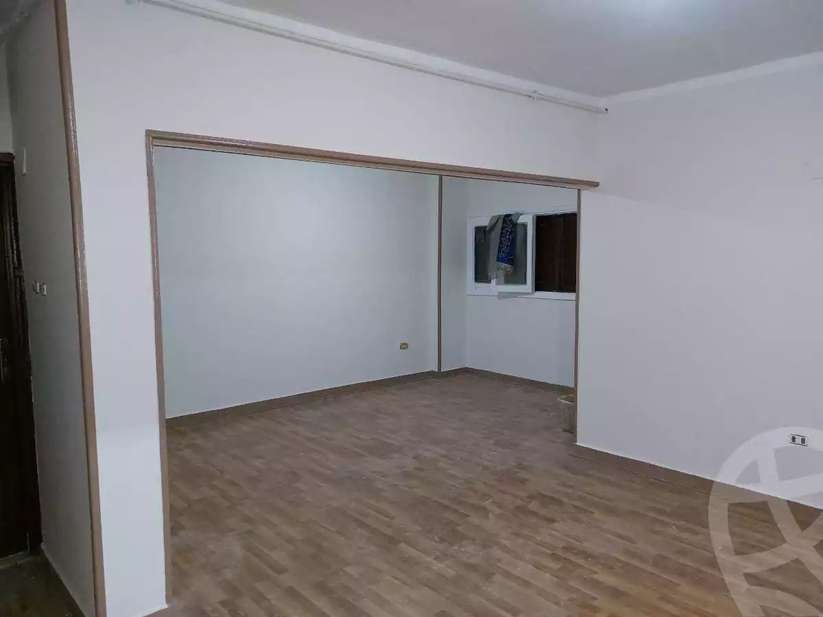 https://aqarmap.com.eg/en/listing/6022984-for-rent-cairo-mokattam-lhdb-l-ly-shareaa-9