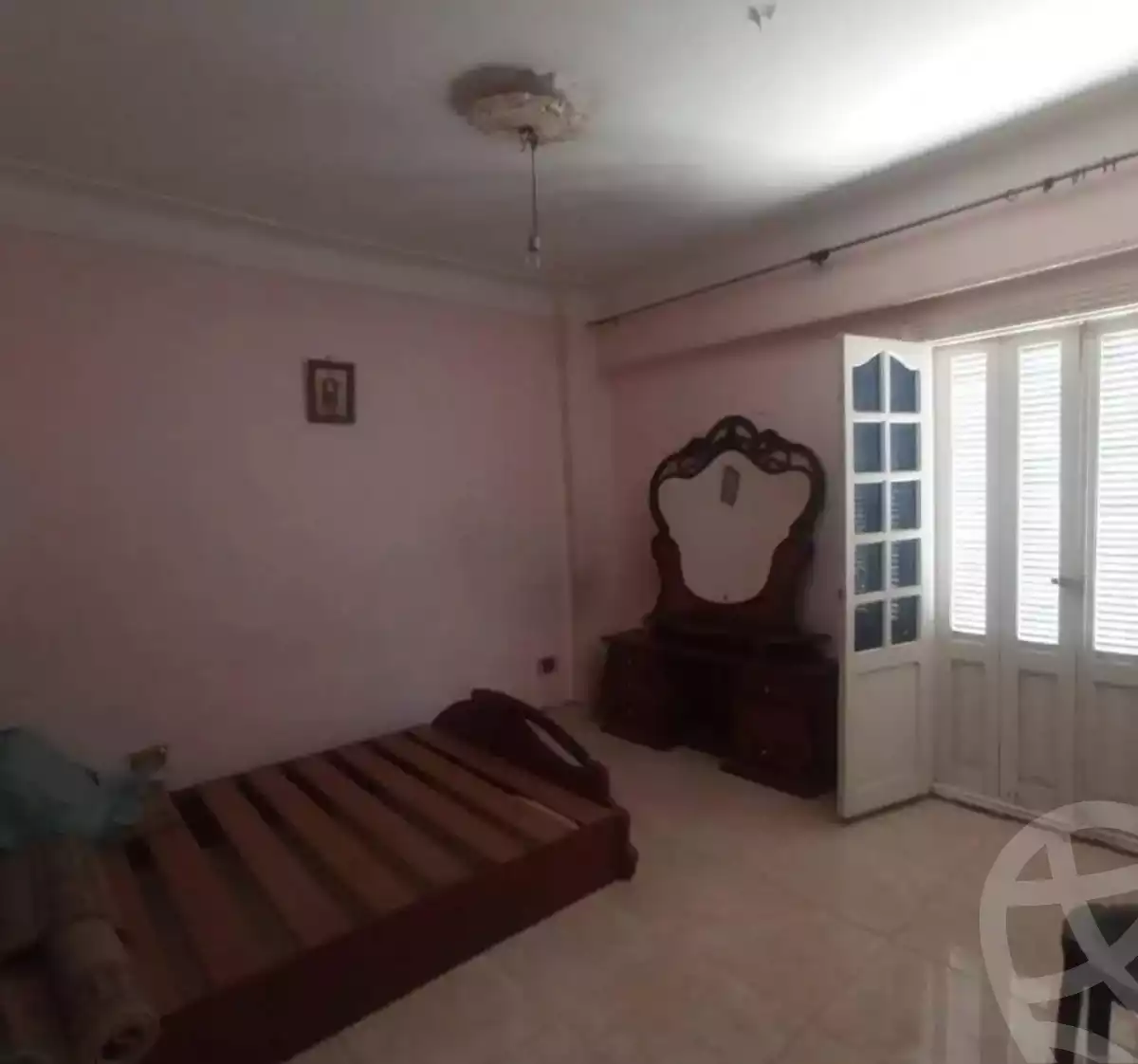 https://aqarmap.com.eg/ar/listing/6022985-for-sale-alexandria-lsywf-gamila-abu-herid-st