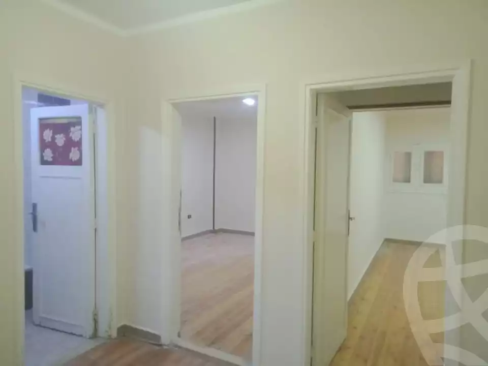 https://aqarmap.com.eg/en/listing/6024974-for-rent-cairo-mokattam-lhdb-l-ly-shareaa-9
