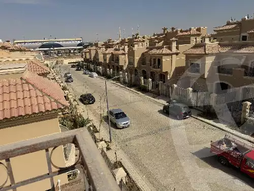 https://aqarmap.com.eg/en/listing/6025162-for-sale-cairo-new-cairo-compounds-el-patio-oro