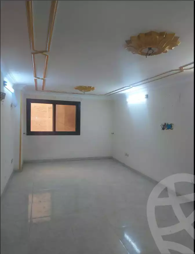 https://aqarmap.com.eg/en/listing/6025875-for-sale-cairo-helwan-helwan-el-sharkeya-mostafa-safwat-st