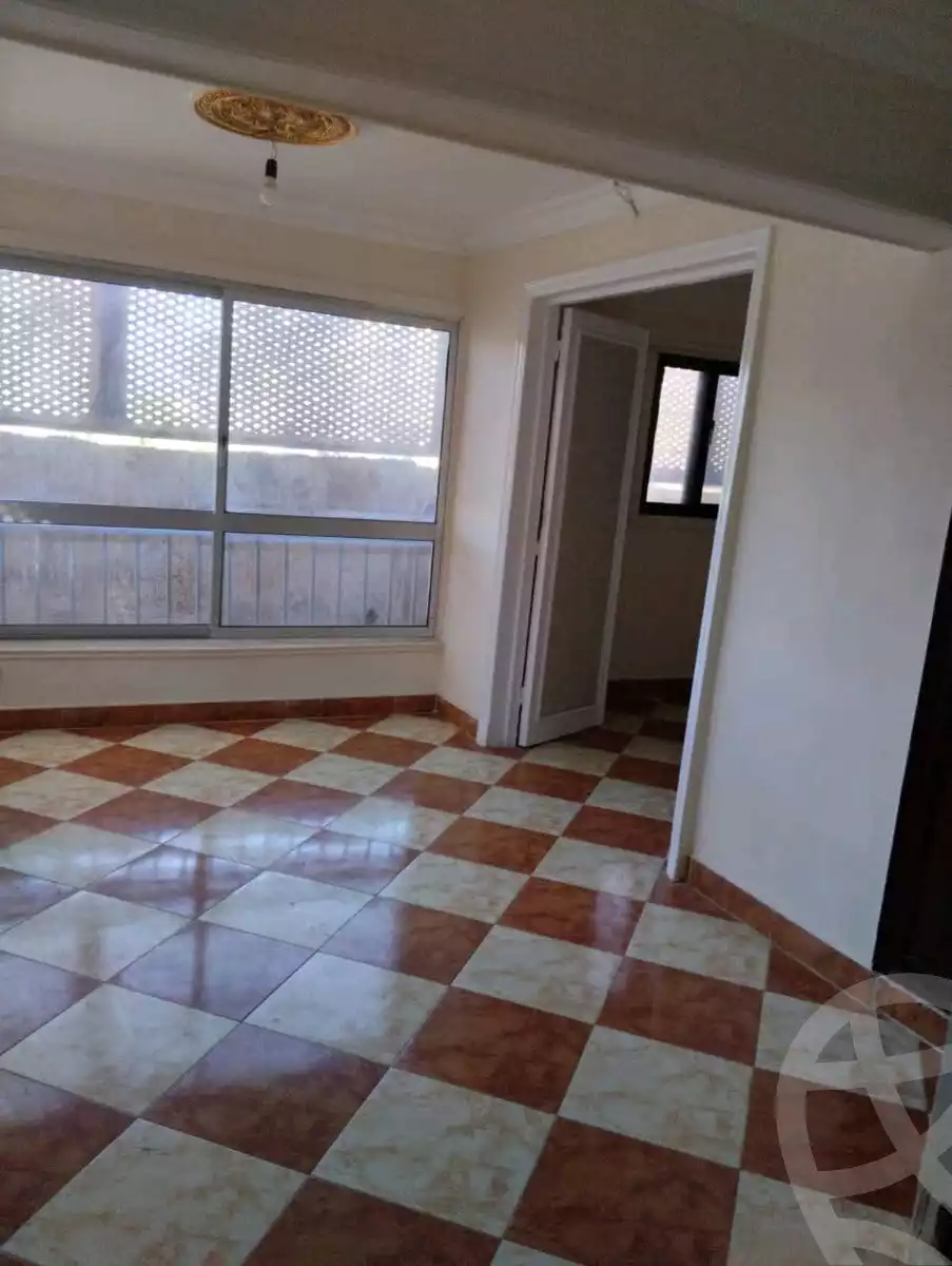 https://aqarmap.com.eg/en/listing/6027464-for-sale-alexandria-l-jmy-lbytsh-mecca-st