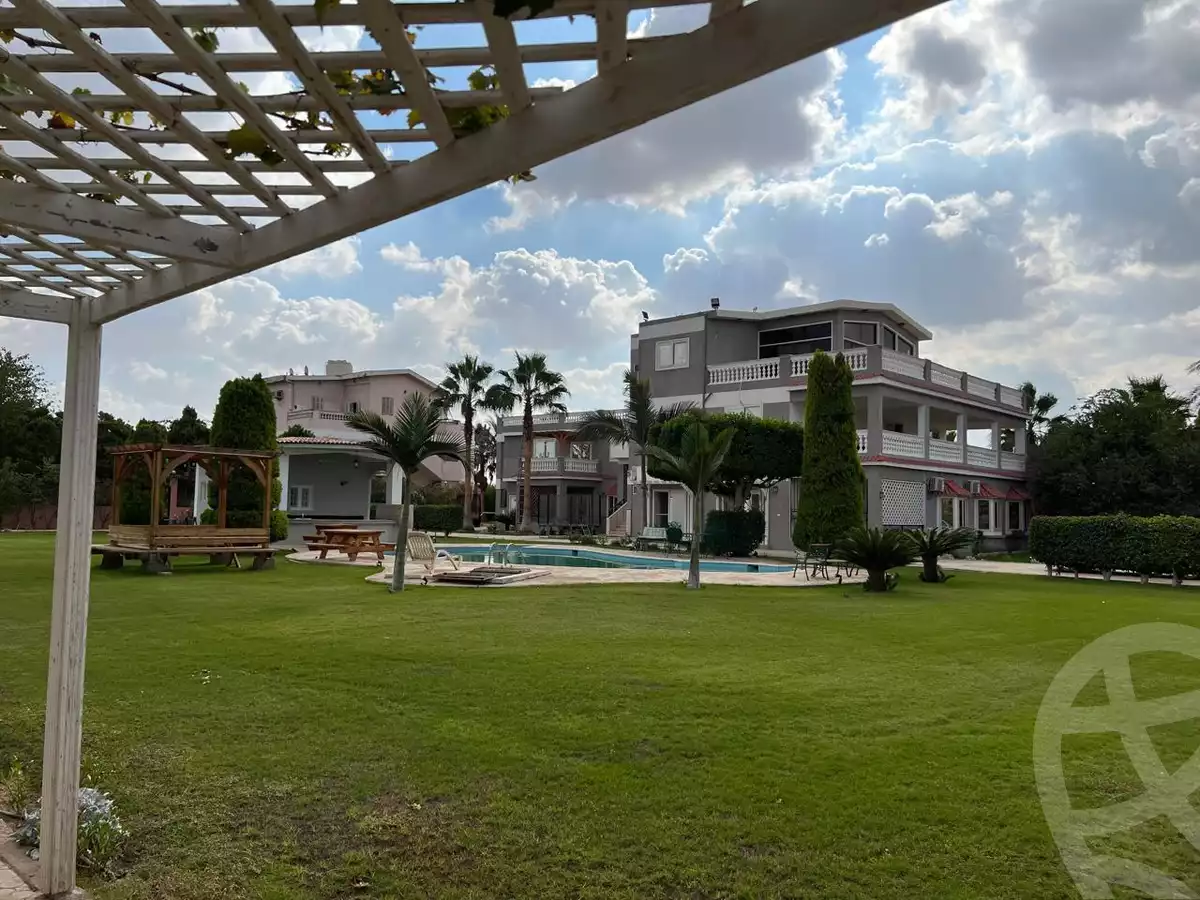 https://aqarmap.com.eg/ar/listing/6025421-for-sale-cairo-el-sheikh-zayed-city-alex-cairo-desert-road-kmbwnd-fy-tryq-skndry-lshrwy