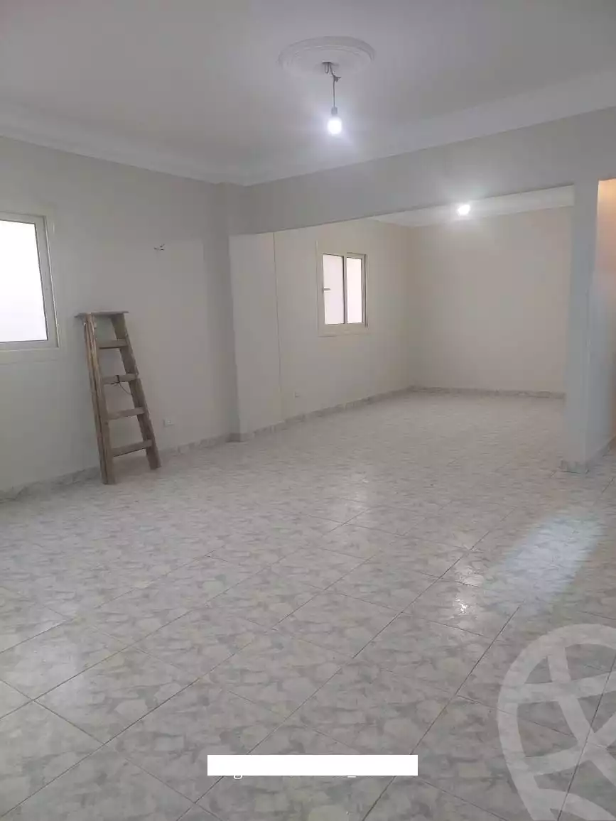 https://aqarmap.com.eg/ar/listing/6029675-for-rent-cairo-mokattam-lhdb-l-ly-shareaa-9