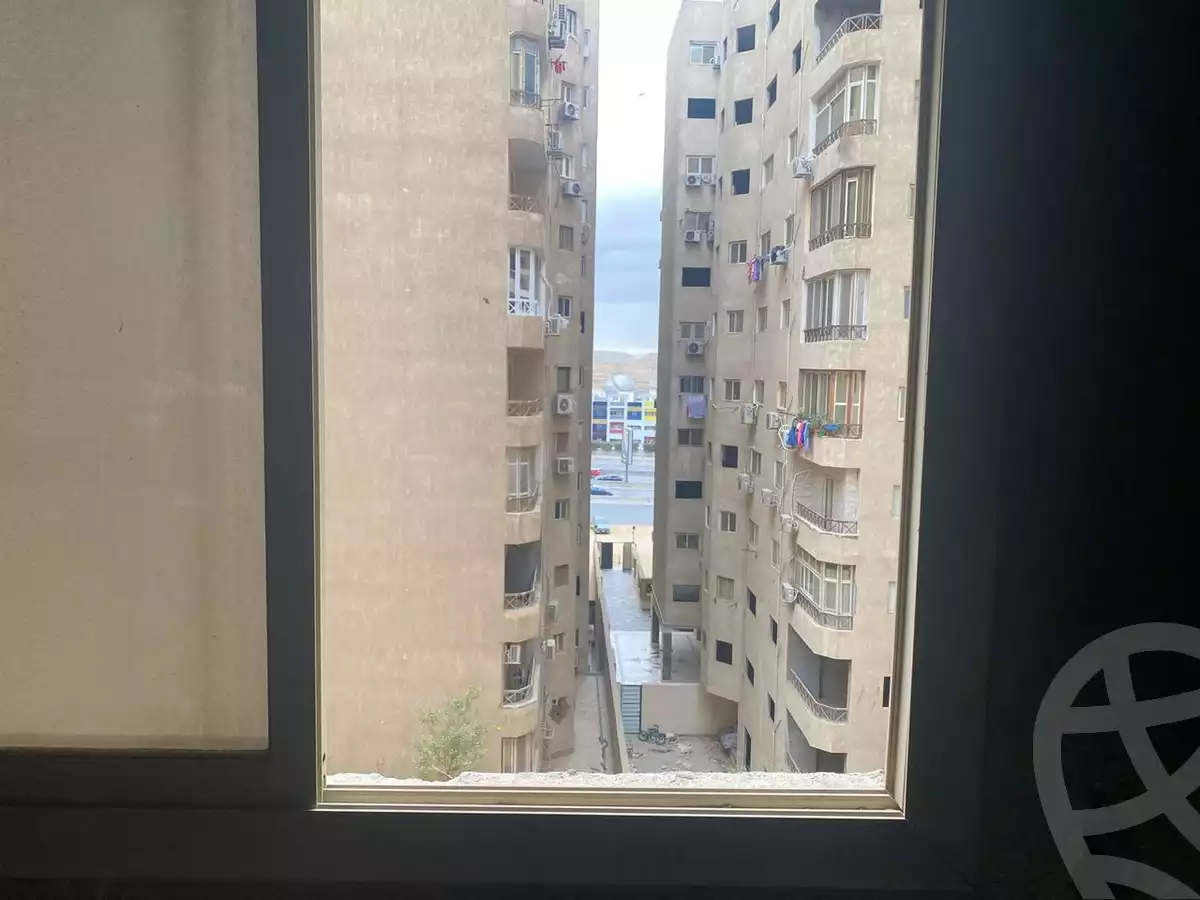 https://aqarmap.com.eg/en/listing/6029946-for-sale-cairo-mokattam-el-hadabah-el-wosta-compounds-palm-city