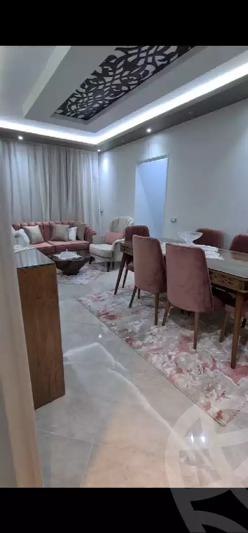 https://aqarmap.com.eg/ar/listing/6030289-for-sale-cairo-6th-of-october-hadaeq-october-kmbwnd-fy-hdyq-ktwbr-paradise