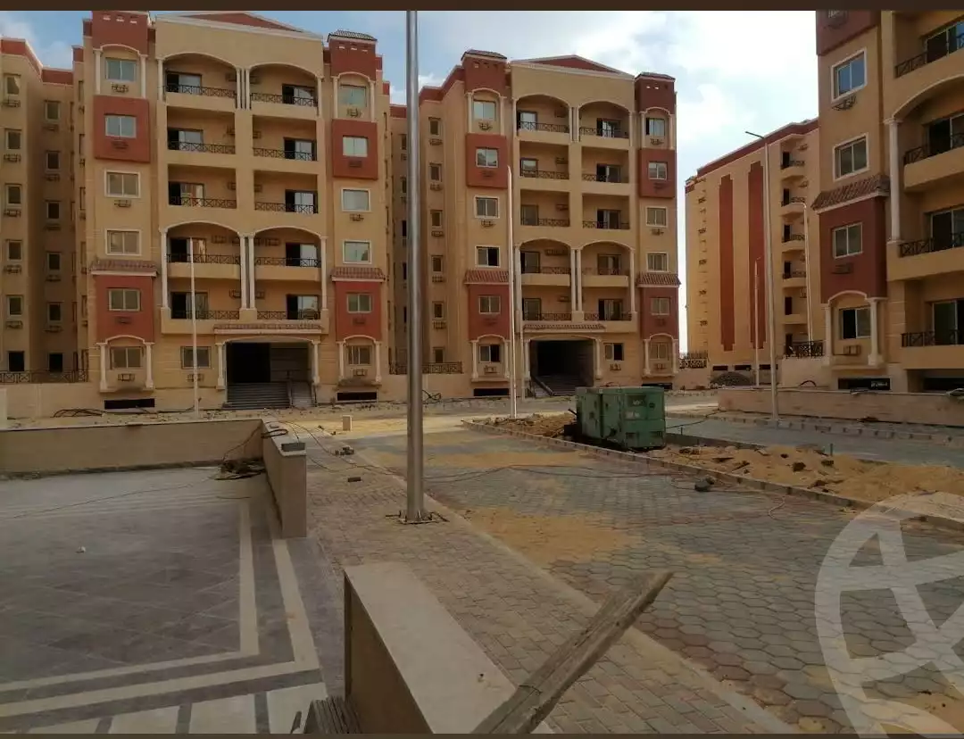 https://aqarmap.com.eg/en/listing/6030327-for-sale-cairo-new-cairo-compounds-loaloat-new-cairo