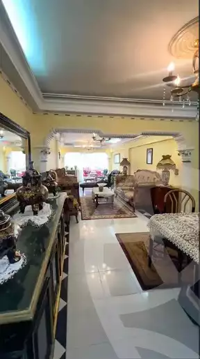 https://aqarmap.com.eg/ar/listing/6030435-for-sale-alexandria-miami-shr-jml-bd-lnsr