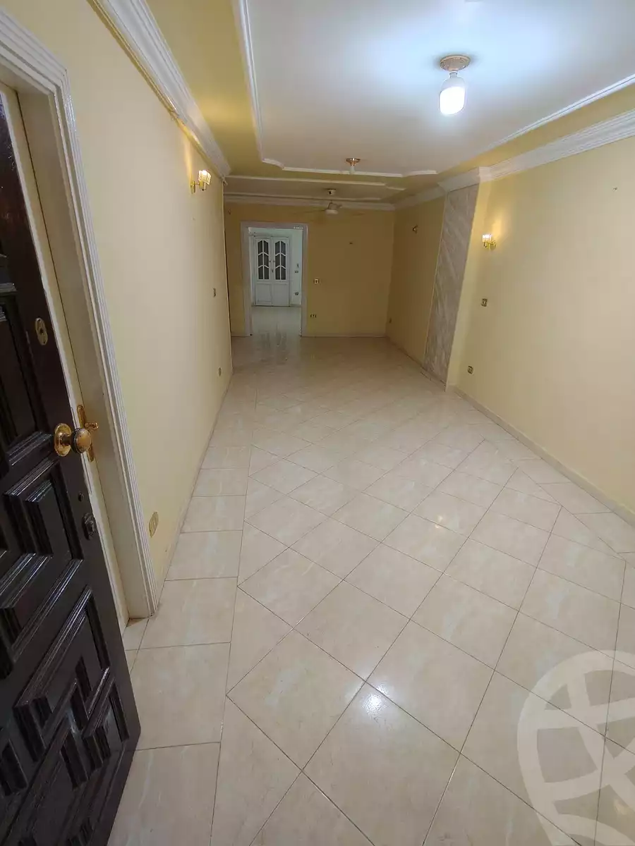 https://aqarmap.com.eg/en/listing/6031678-for-sale-cairo-el-zaytun-hlmy-lzytwn-shr-ly-bsh
