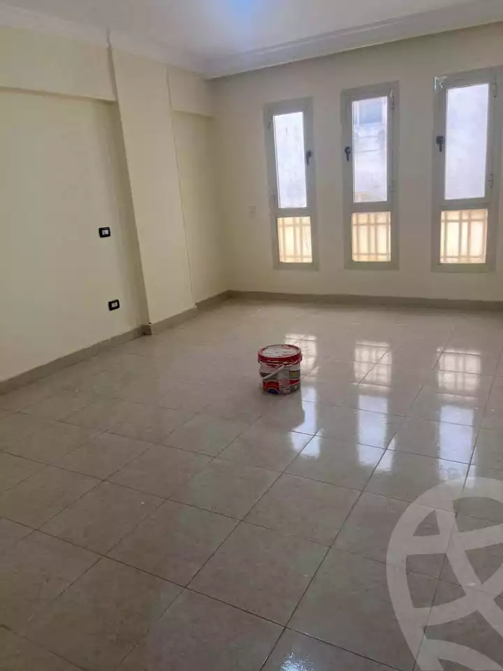 https://aqarmap.com.eg/ar/listing/6031936-for-sale-cairo-mokattam-compounds