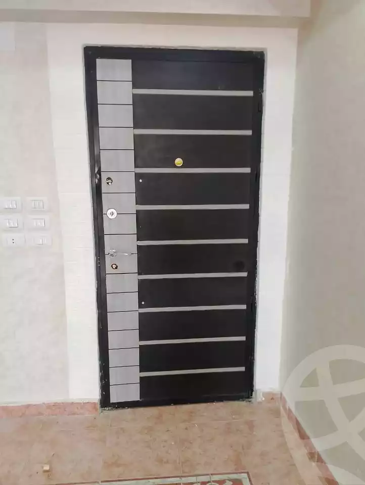 https://aqarmap.com.eg/en/listing/6032671-for-sale-cairo-el-zaytun-hlmy-lzytwn-ibn-el-hakam-sq